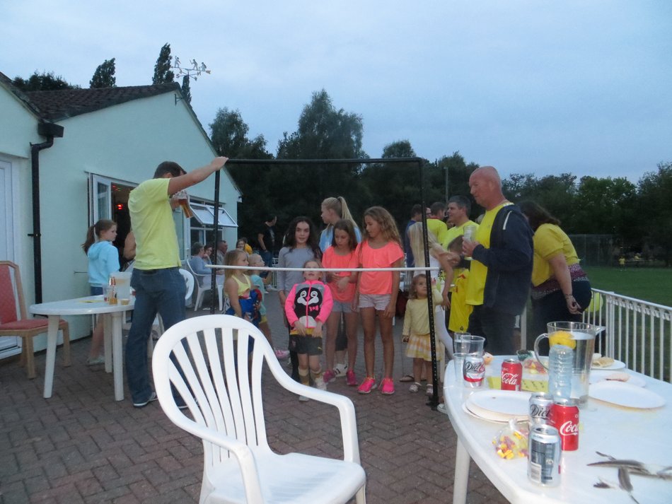 yellow_party_essex_air_ambulance_feering_2016-09-24 18-54-35